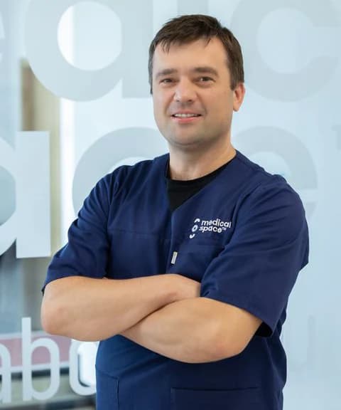 Łukasz Białek, specjalista medical-space