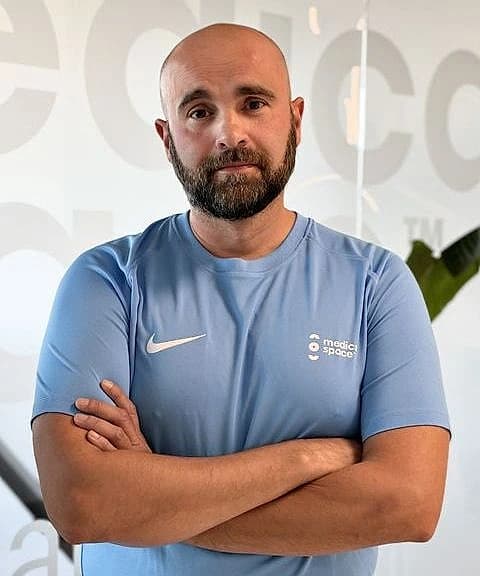 Łukasz Piotrowski - Chirurg ogólny, proktolog medical-space