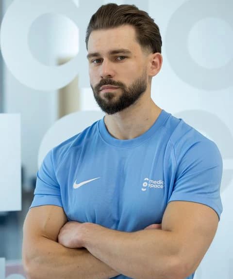 Mateusz Kozdrowicki, specjalista medical-space